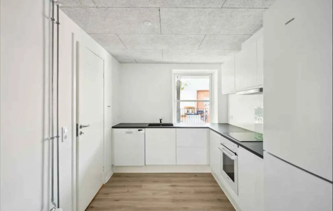 Lys og moderne 2-værelses lejlighed midt i Kolding C 1